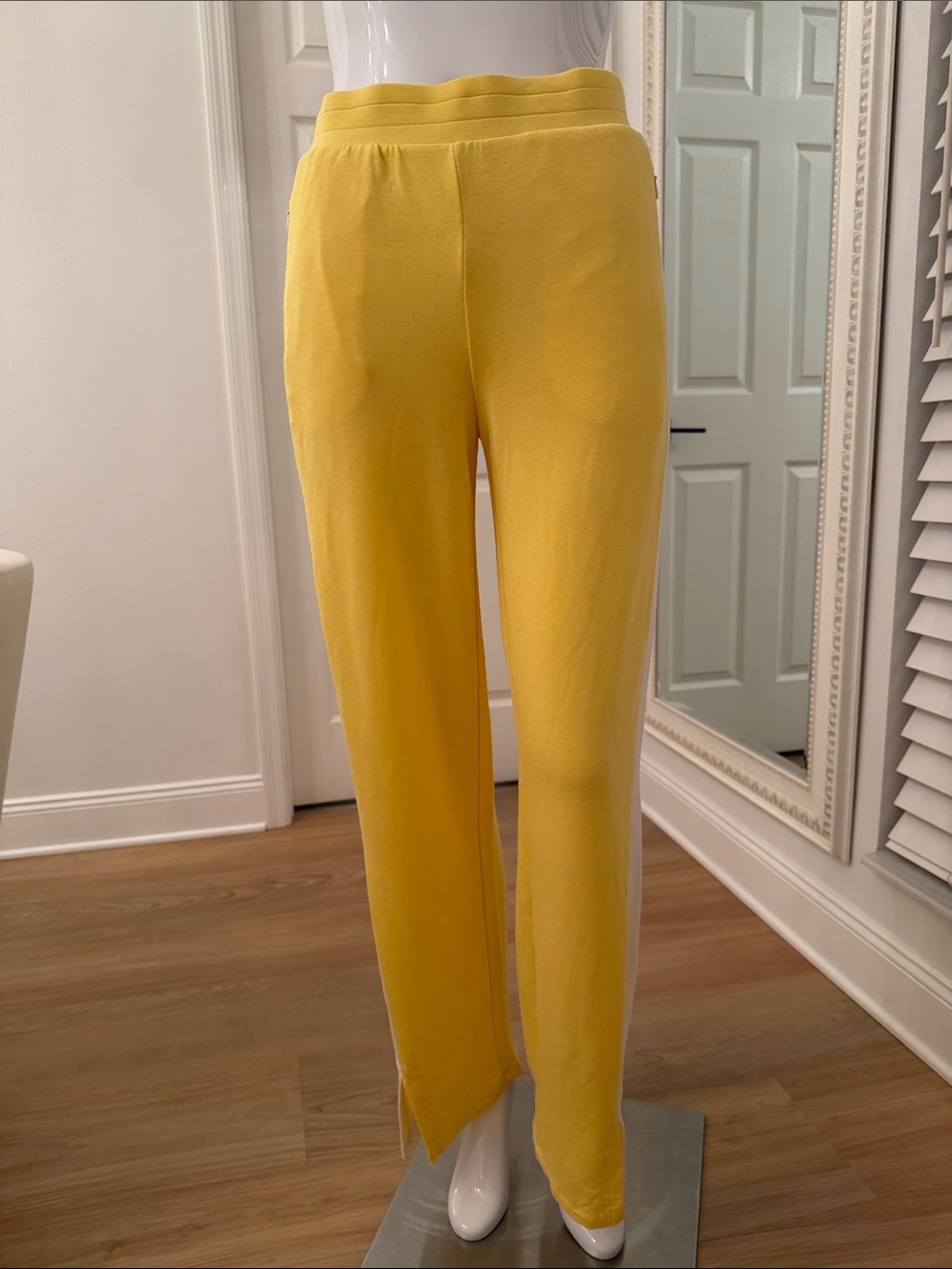 Yellow/Cream striped Women's Knit Pull-On Pants